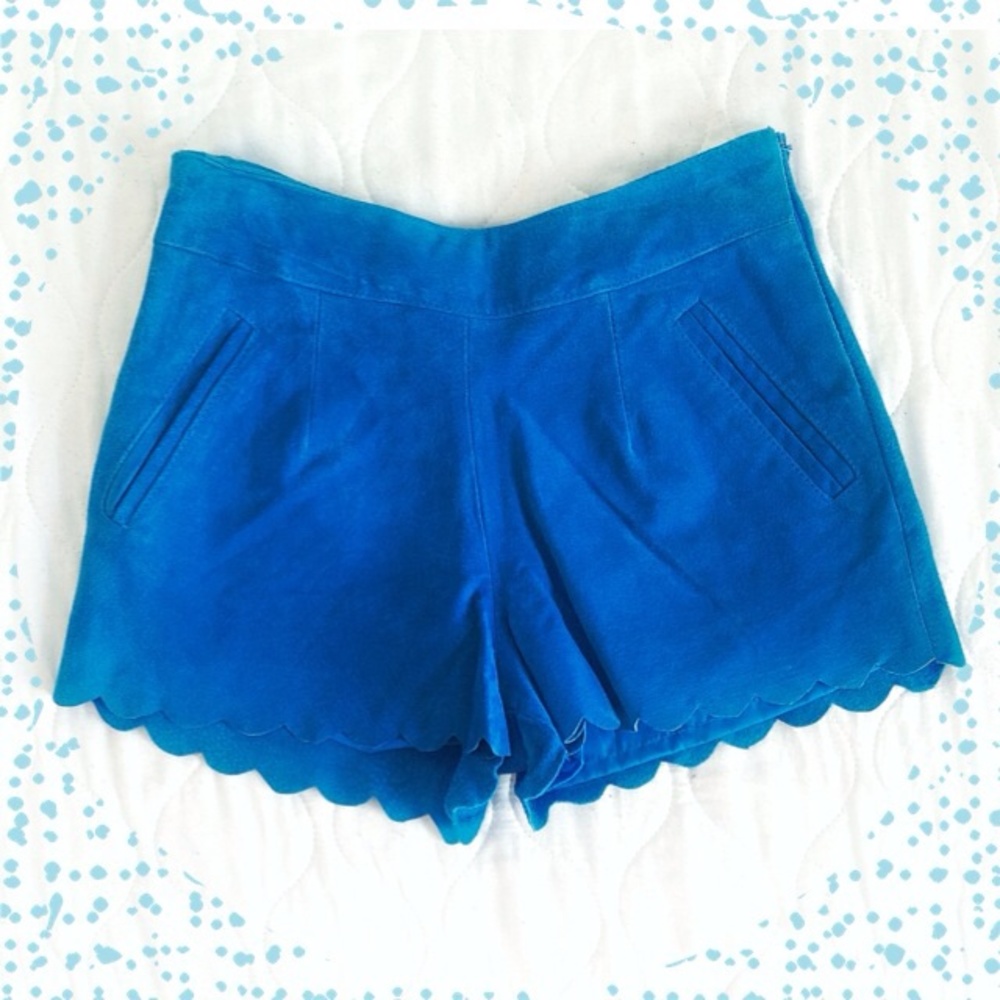 🌸Scalloped Leather Shorts🌸